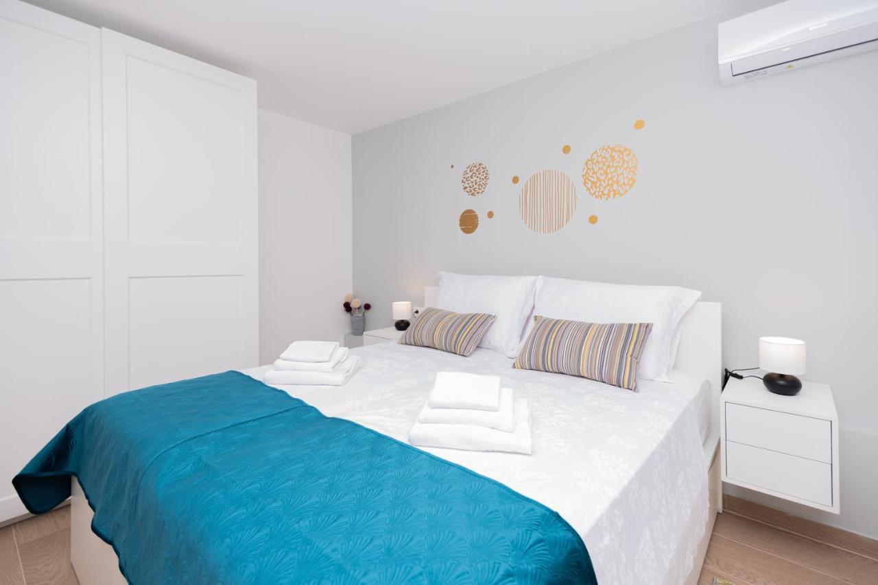 Apartment Emmi Omis Luaran gambar